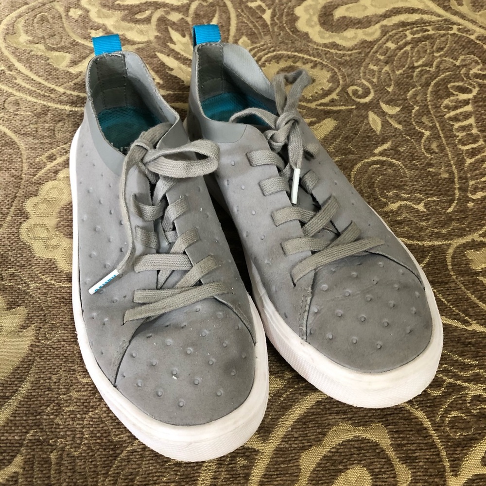 Native Boys Lace up